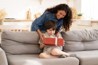 Saludos y buenos deseos. 150 frases para enviar en el Día del Niño