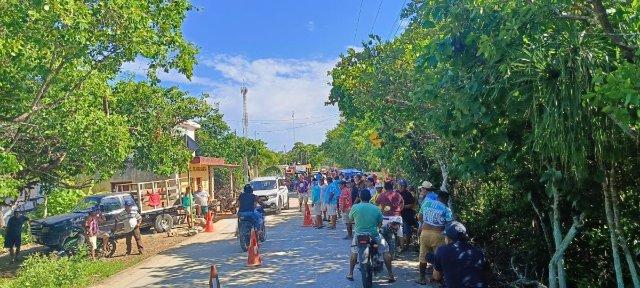 Pescadores mantienen cerrada la entrada a Dzilam de Bravo