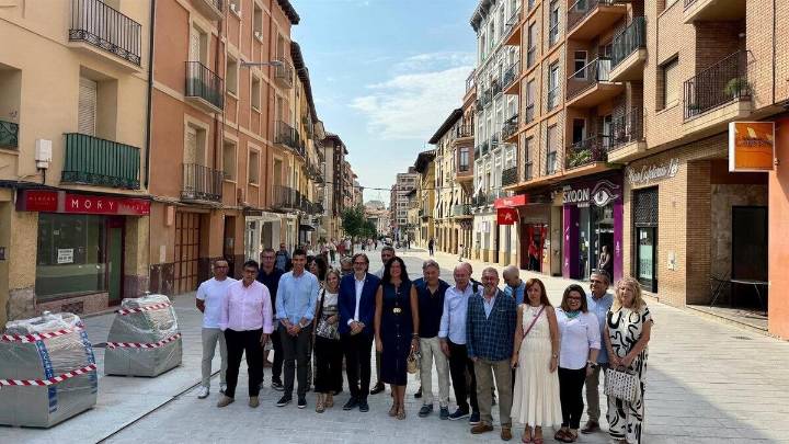 Abierto al público el nuevo tramo reurbanizado del Coso Alto en Huesca