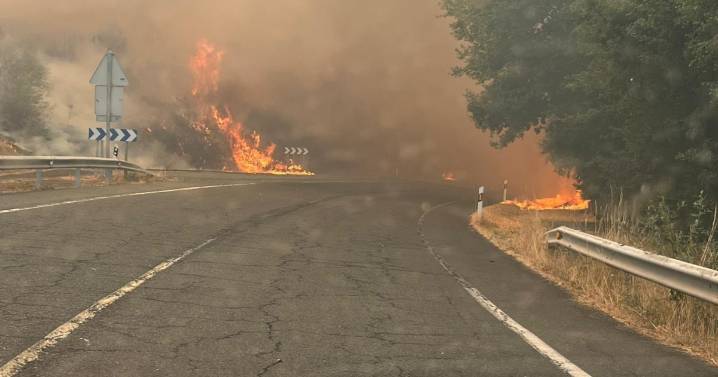 Última hora de los incendios en España: El incendio de Chandrexa ya es el más grande de la historia de Galicia