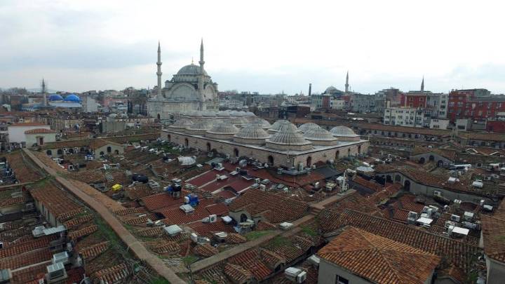 Incautan joyas y antigüedades valoradas en 30 millones de dólares en el Gran Bazar de Estambul
