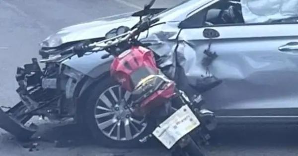 Conductor corta circulación a motociclista en avenida Hernán Cortés