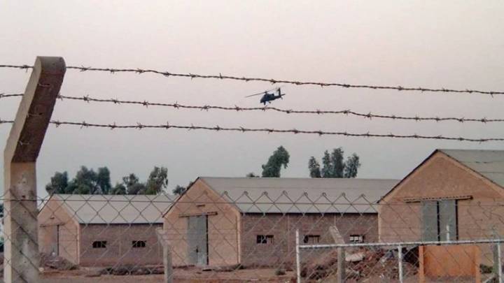 Unidades militares de EU empiezan a salir de bases en Irak en seguimiento a un acuerdo de retirada