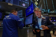 Futures pause after steady gains on Wall St, data in focus
