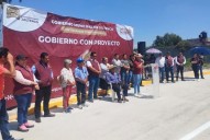 Inaugura Rosario Payen pavimentación de la calle 24 julio