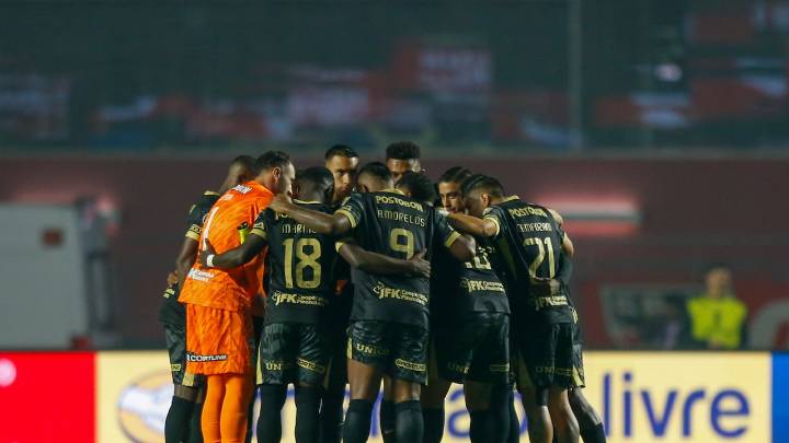Primer cabeza que rodaría en Nacional tras eliminación de Copa Libertadores