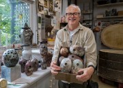 Art in Motion tour highlights Renton artists in action