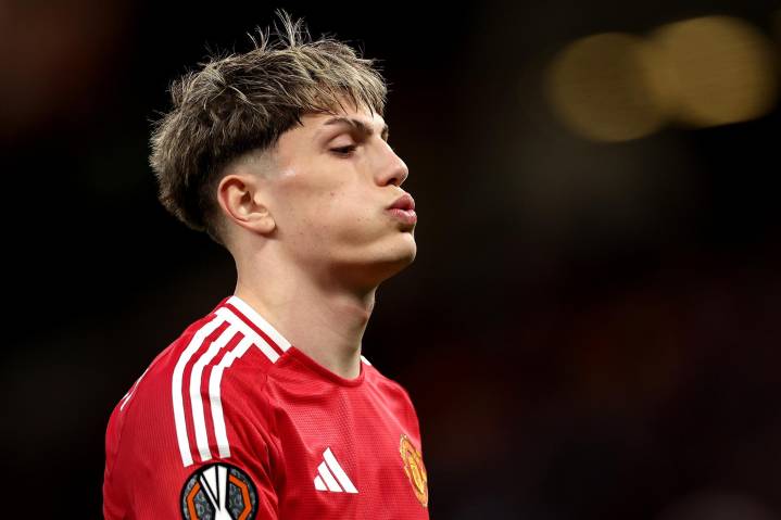 El Chelsea oficializa el fichaje de Garnacho por 47 millones
