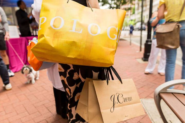 Enjoy the Summer Scavenger Hunt on Sunday, August 17 in Harbor East from 12pm