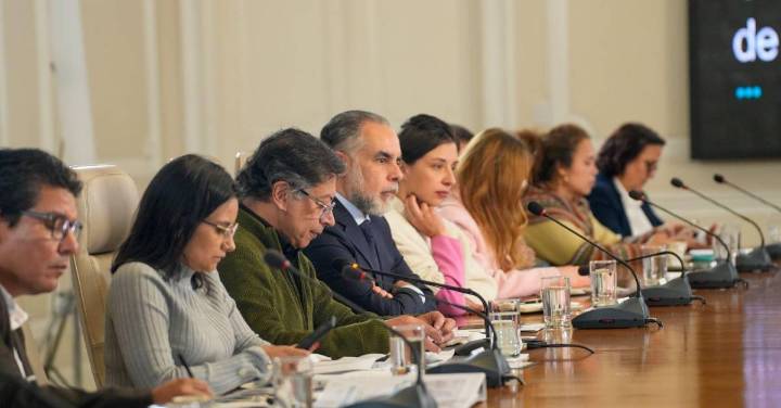 ¿Sigue inconforme con su gabinete? En el último Consejo, Petro regañó públicamente a cuatro de sus ministros; esto les dijo