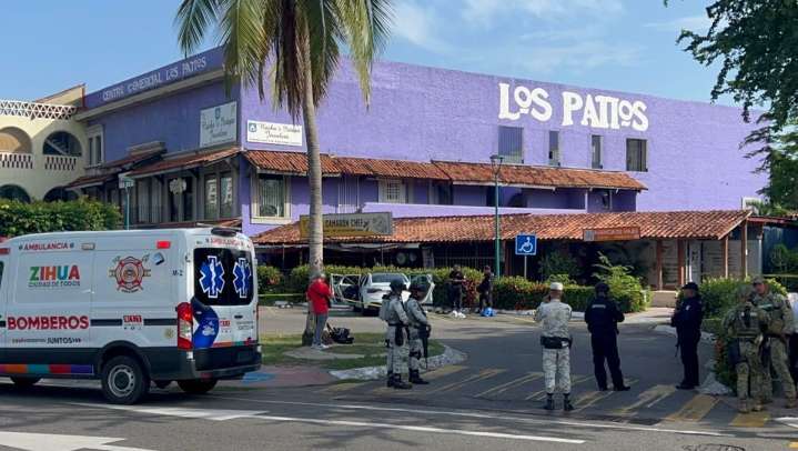 Asesinan a hombre frente a su familia en Zihuatanejo
