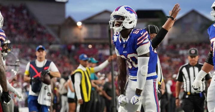 Alan Pergament: Strong Bills ratings, 'Friday Night Lights' return and possible 'Homicide' reboot