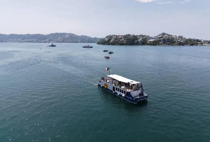 Inauguran el Marinabús en Acapulco: nuevo transporte marítimo para locales y turistas