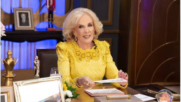 Mirtha Legrand cuestionó a Gimena Accardi : "Lo hace quedar como un cornudo"