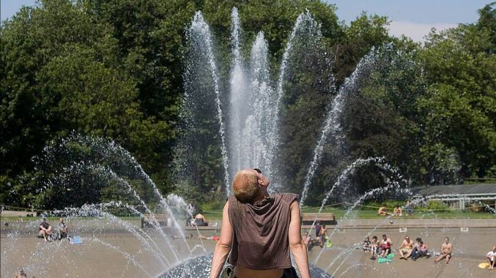 Western WA forecast: Hot weather, wildfire smoke, rain