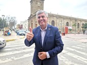Dedito para arriba a Rafael Vera: irá como candidato a diputado por el Partido Radical