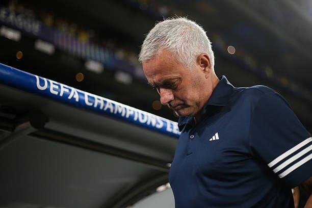José Mourinho deja al Fenerbahçe luego de quedar fuera de la Champions League