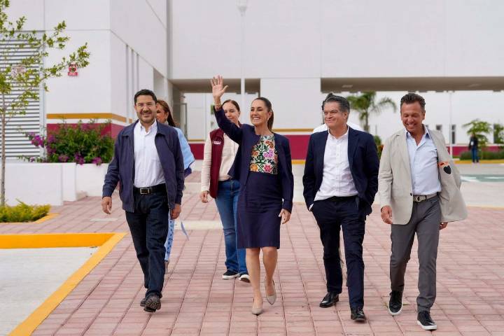"Rescataremos instituciones abandonadas durante periodo neoliberal": Sheinbaum