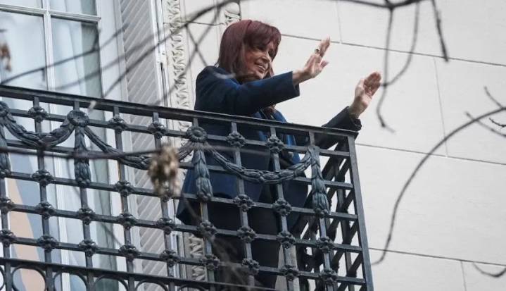 Vialidad: mañana vence el plazo para que Cristina Kirchner y el resto de los condenados paguen el decomiso
