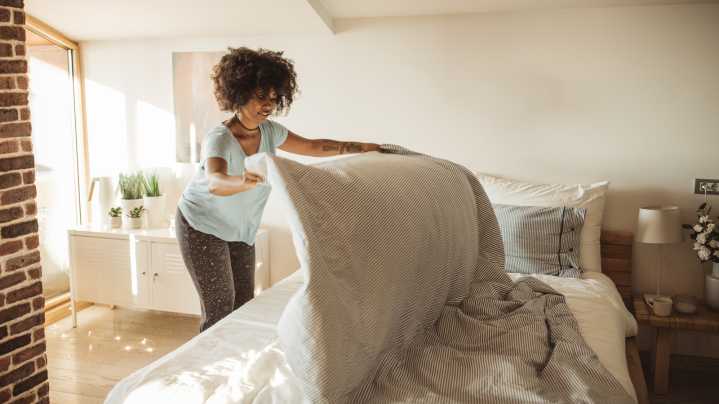 How To Achieve The Trendy Mismatched Bedding Look On A Budget