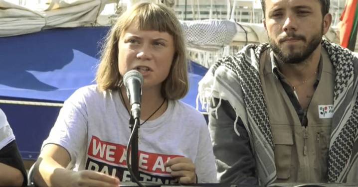 VIDEO| Greta Thunberg se embarca en otra flotilla para Gaza: Más de 20 barcos zarpan desde Barcelona con ayuda