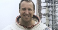 Apollo 13 moon mission leader James Lovell dies at 97
