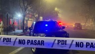 Ciudadano colombiano murió baleado en minimarket de centro Santiago: pistolero "le disparó directamente a él"