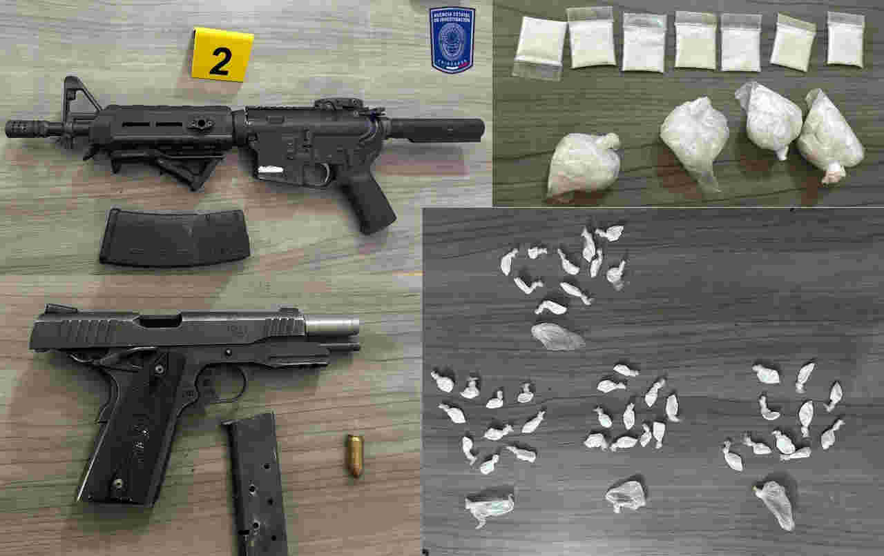 Asegura Fiscalía que hallaron armas y droga en casa de mujer policía