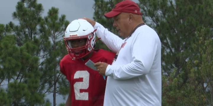 South Carolina football teams hit the turf for first scrimmages