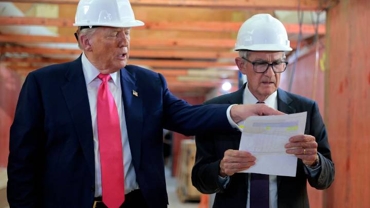 How Long Can Jerome Powell Hang On to the Worst Job in Washington?