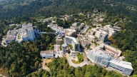 Phil and Penny Knight pledge $2 billion to OHSU for cancer research