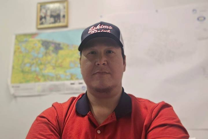 Arviat sports manager to receive Special Recognition Award