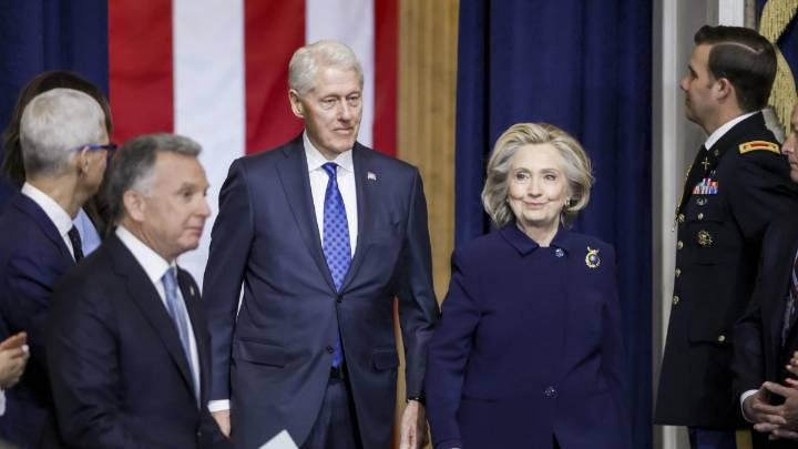 Bill y Hillary Clinton, citados para declarar ante el Congreso en relación con el caso Jeffrey Epstein
