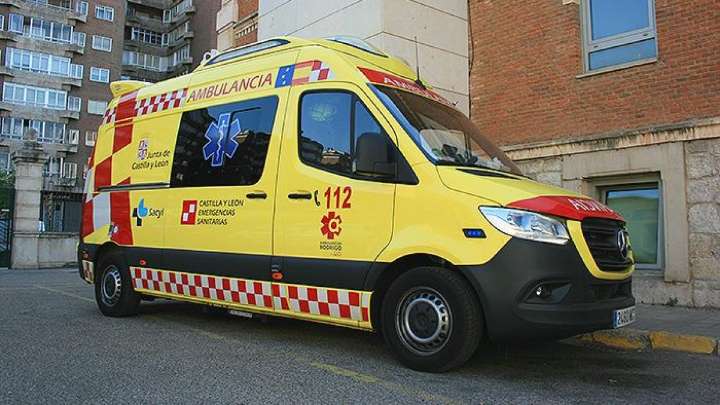 Herido un motorista tras colisionar contra una casa en Soto y Amio