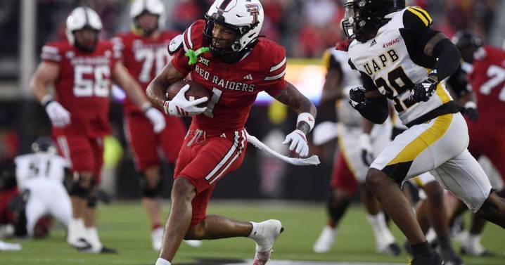 No. 23 Texas Tech routs Arkansas-Pine Bluff 67-7 as Behren Morton exits after sack