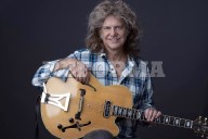La música es divertida  y desafiante.