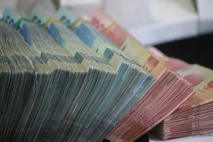 ¿Cuántos mexicanos reciben pensión de más de 100 mil pesos?: Sheinbaum