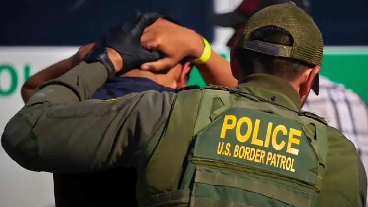 Detienen a dreamer con DACA en Arizona en polémico operativo