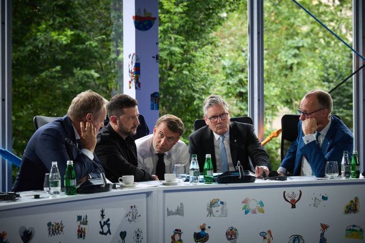 Los líderes europeos respaldan a Ucrania ante la reunión de Putin y Trump: “Las fronteras no deben cambiarse por la fuerza”