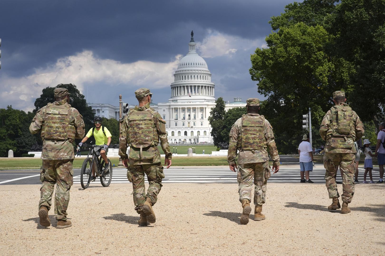 White House ratchets up guard, federal police presence in Washington