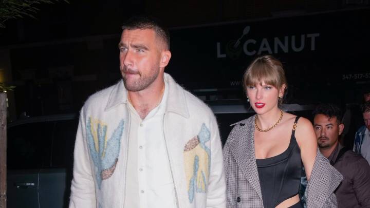 Travis Kelce habla de su amor por Taylor Swift: "somos dos personas enamoradas"