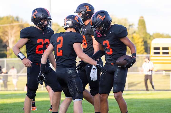 Our top photos as Leslie football battles Stockbridge