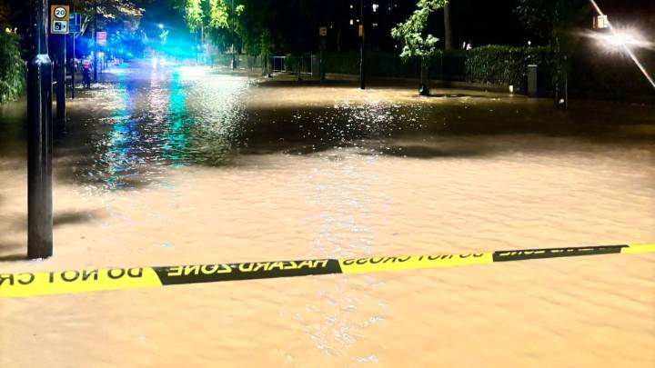 Homes evacuated in North London after burst water main floods streets