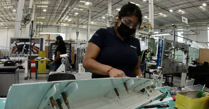 Pobreza laboral en México: 35.1% de la población no puede cubrir la canasta básica