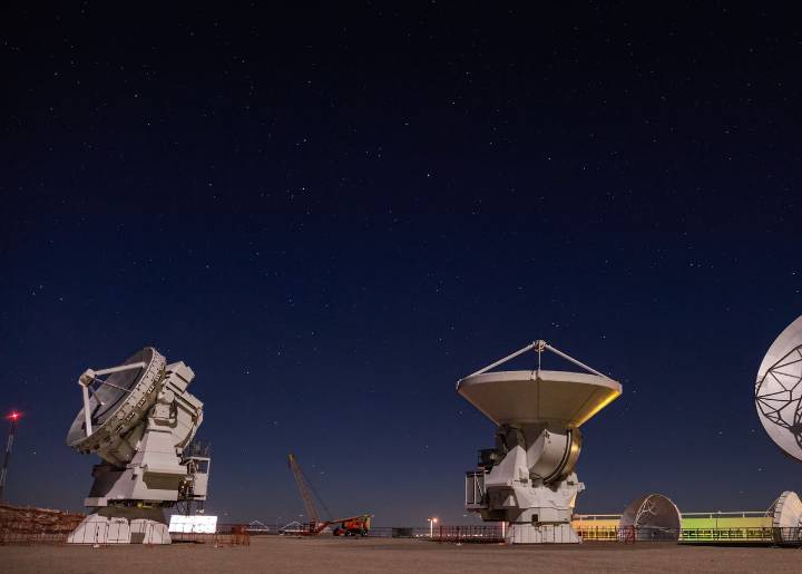 El misterioso objeto "Punctum" descubierto en NGC 4945 brilla más que la mayoría de las fuentes cósmicas conocidas