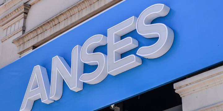 Cuándo cobro ANSES: el calendario de pagos para jubilados, beneficiarios de AUH y planes sociales en septiembre 2025