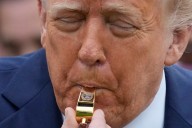 Cómo los regalos de oro se convirtieron en un puente hacia Trump