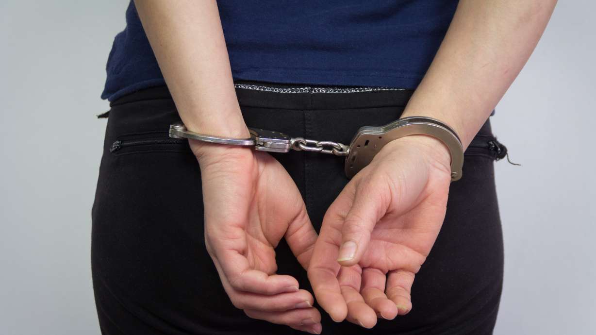 Vineyard woman arrested, accused of trying to kill roommate