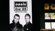 Some might say…there’s an Oasis pop-up shop coming to Chicago
