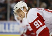Detroit Red Wings finally retiring legend's number